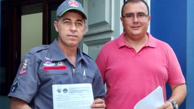 Corpo de Bombeiros de Itaí orienta sobre a prevenção de afogamentos