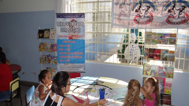 Escola Padre Emílio recebe projeto Cultura no Bairro