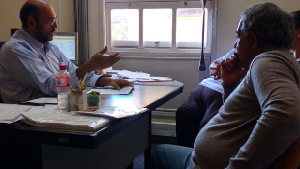 Prefeito se reúne com Sindicato para falar sobre compromissos financeiros