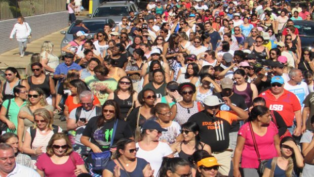 Greve dos Servidores Municipais entra em seu 2º dia