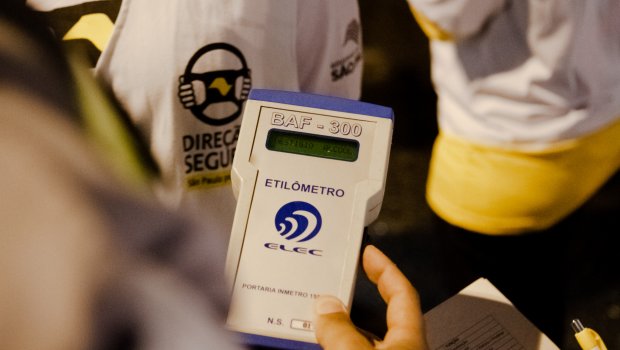 Detran.SP esclarece mitos relacionados ao teste do bafômetro