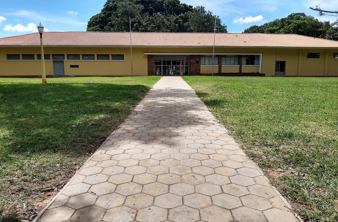 Biblioteca Municipal está fechada para reforma até sexta-feira, 31