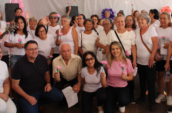 Dia da Mulher é sucesso e reúne mulheres de todas as idades em Avaré; veja fotos do evento