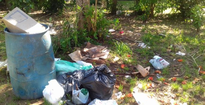 Zandoná recebe reclamações de moradores do Bairro Costa Azul