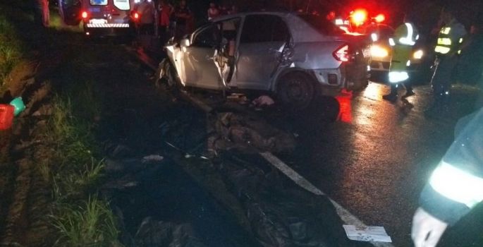 Acidente entre Botucatu e Pratânia deixa 6 mortos e um ferido na SP-255