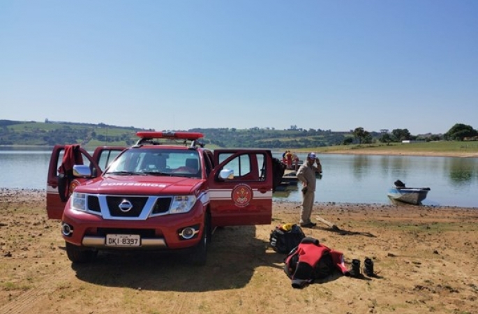 Adolescente morre afogado em lago de Itaí