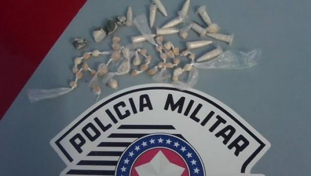 PM prende traficante e menor que trabalhava para o crime  