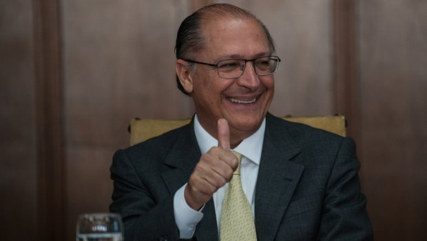 Tucanos de SP lançam Alckmin para 2018