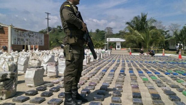Polícia apreende na Colômbia a maior carga de cocaína da história