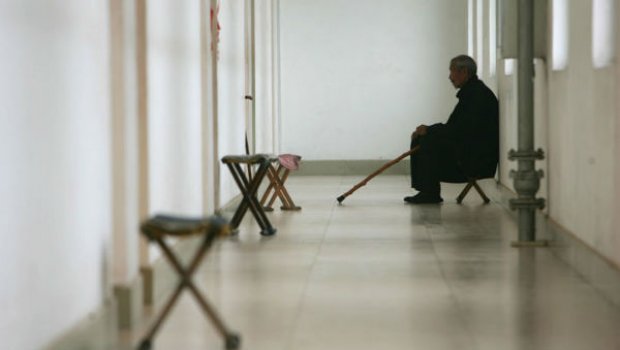 74% dos asilos do estado de SP não têm alvará dos Bombeiros, diz MP