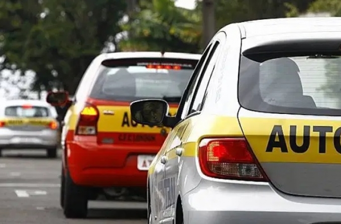 Câmara aprova obrigatoriedade de exame toxicológico a novos motoristas