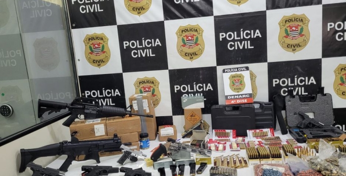 As armas compradas pela nova lei de Jair que vão parar nas mãos de criminosos