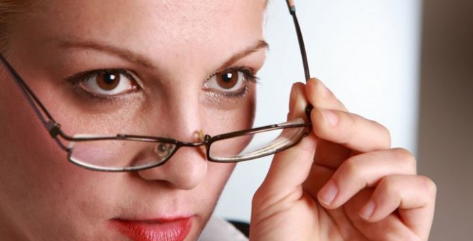 10 hábitos que distinguem as pessoas burras das inteligentes