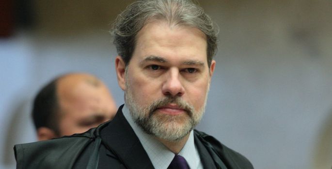 Senado encampa projeto de Toffoli que suspende aluguéis na crise do coronavírus