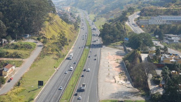 Balanço Final do Dia do Trabalho: Mais de 407 mil veículos trafegaram pelas rodovias da CCR SPVias