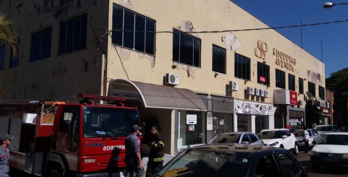 Bombeiros de Avaré atendem princípio de incêndio em prédio residencial