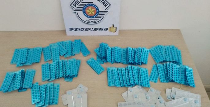 TOR flagra dupla com medicamentos proibidos pela ANVISA