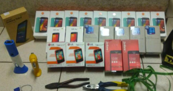 Polícia Rodoviária acha 22 celulares furtados dentro de ônibus em Avaré