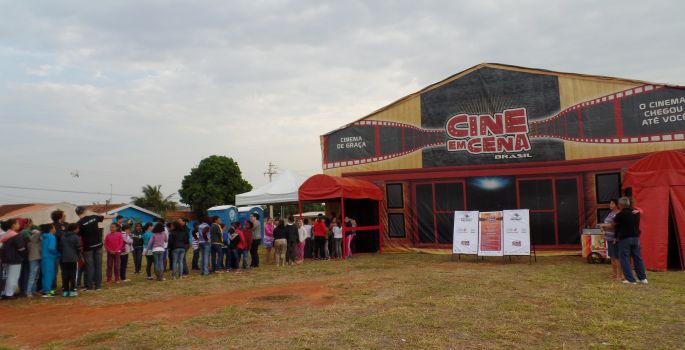 Avaré recebe cinema itinerante gratuito a partir da próxima terça-feira (23)