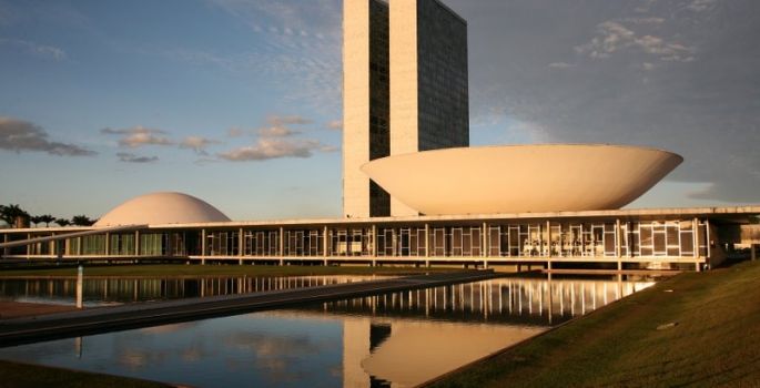 Veja a lista dos principais nomes dos candidatos a deputados federais eleitos e reeleitos