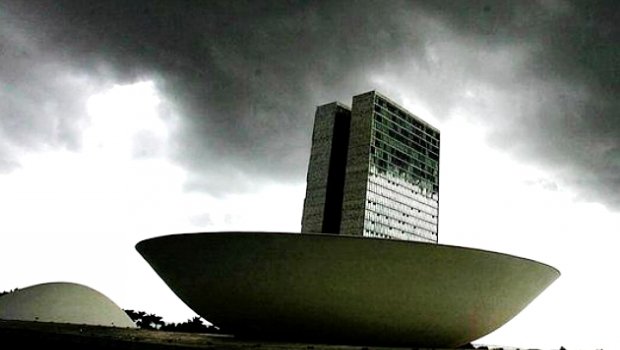 Ex-deputados gastaram R$ 25 milhões na “Farra das Passagens”, aponta Procuradoria