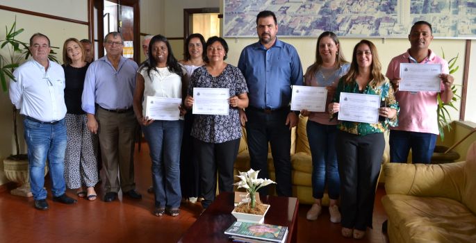 Conselheiros tutelares são empossados em cerimônia no Paço Municipal