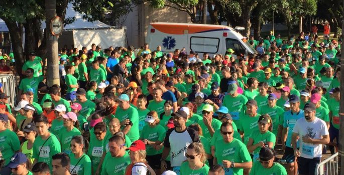 AVARÉ: TEATRO AO AR LIVRE E CORRIDA DE RUA MOVIMENTAM FINAL DE SEMANA