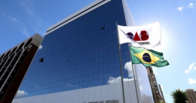 OAB decide pedir ao Congresso o impeachment de Michel Temer