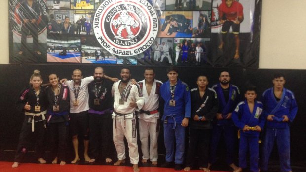 Jiu-jitsu de Avaré mais uma vez é destaque em competição