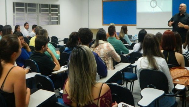FSP comemora o “Dia do Dentista”