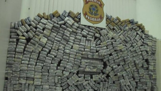 PF desarticula rede internacional de tráfico de drogas