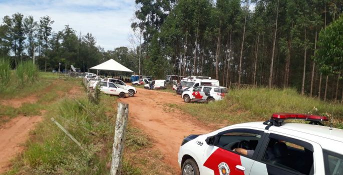 PM realiza reintegração de posse em Iaras