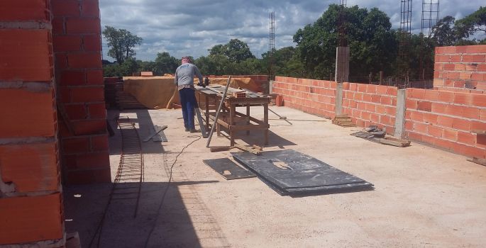 Avaré: Obras dos CEIs do São Rogério e do Jardim Dona Laura estão em fase final