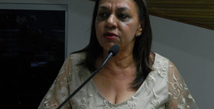 Vereadora diz que secretário de Saúde é perseguidor