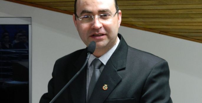 Vereador quer participação de comissão em sindicância