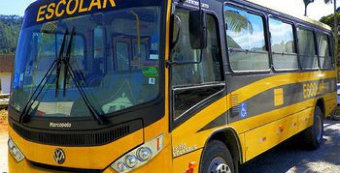 Mãe denuncia possíveis maus-tratos contra alunos em ônibus escolar de Avaré