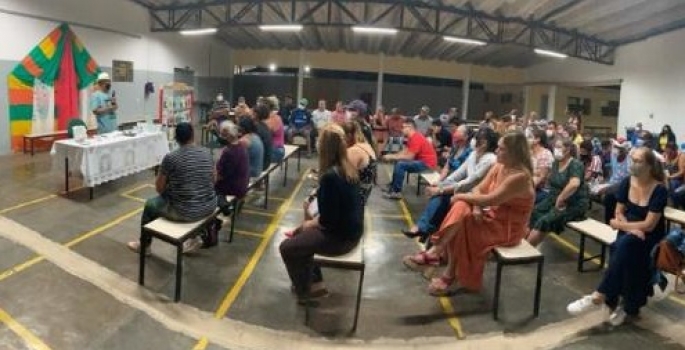 Alunos do EJA participam de bate-papo sobre cordel