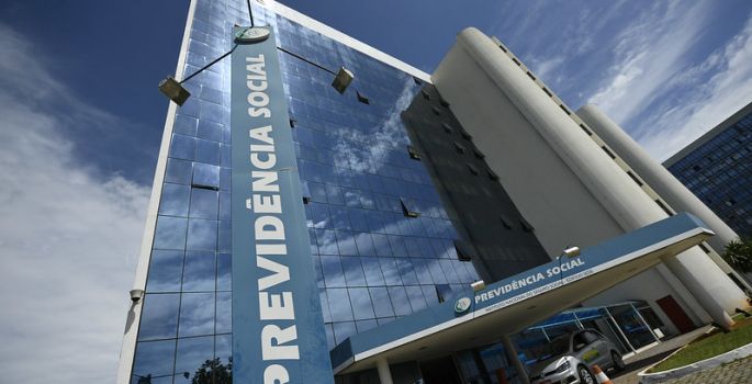 Estados e municípios devem se adequar à Previdência até julho