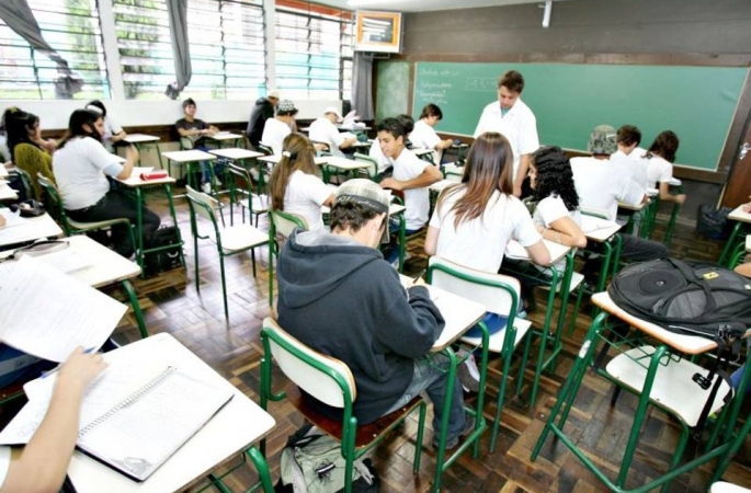 Educar não é só cumprir metas