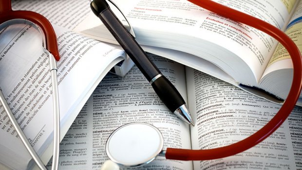 A partir de agosto, diploma em Medicina dependerá de teste final