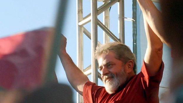 Pré-candidato, Lula terá plano para a economia