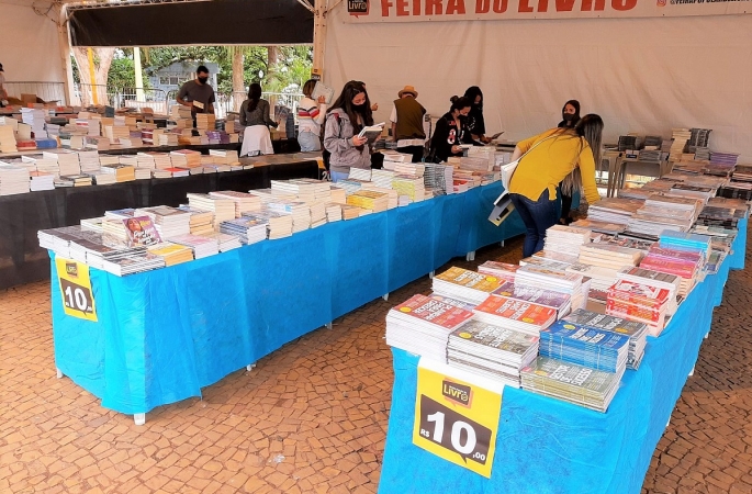 Largo São João recebe Feira do Livro entre 12 e 22 de maio