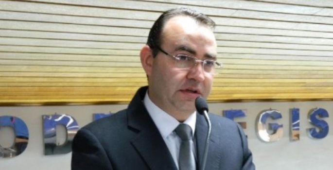 Flávio Zandoná sugere parceria entre entidades avareenses e a Prefeitura