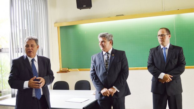 Chefe da Polícia Civil na região de Sorocaba visita Seccional de Avaré