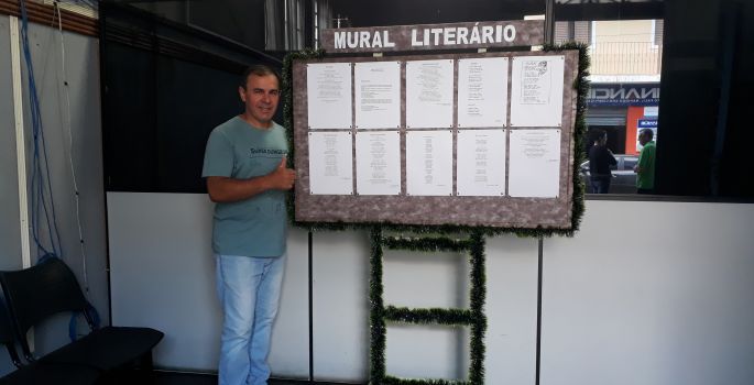 3º Mural Literário é exposto em Cerqueira César-SP