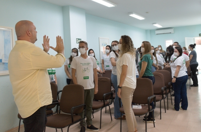 Palestra aborda uso de técnicas de PNL no atendimento ao público da Unimed Avaré