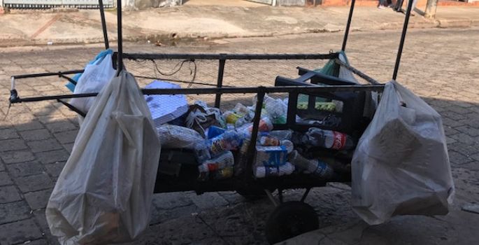 “Meu carrinho de reciclagem, crônica de uma vida real”