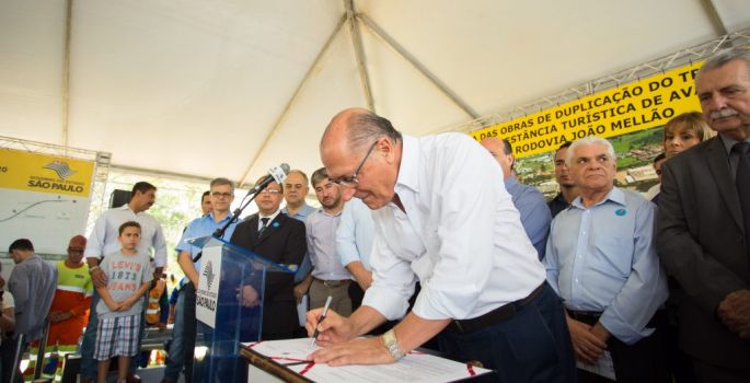 Governador inaugura duplicação da SP-255 que beneficiará turismo e economia em Avaré