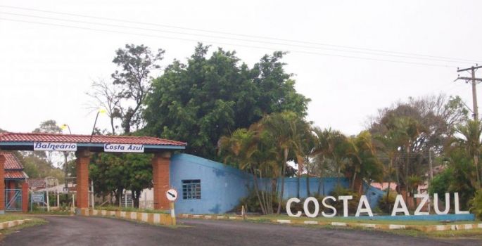 Polícia registra furtos em comércios e casas depredadas durante carnaval no Costa Azul