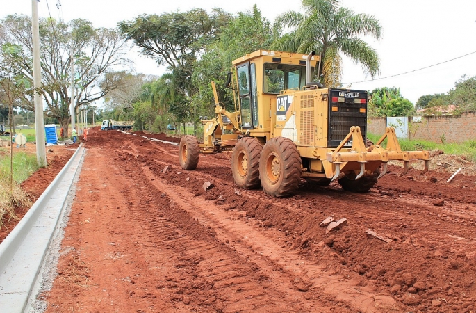 Prefeitura de Avaré inicia trabalhos para pavimentação da Avenida Guarujá